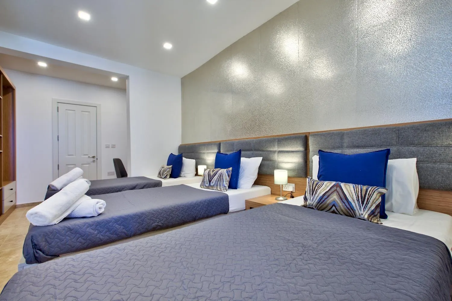 Apartment Valletta Luxury 4-Bedroom Duplex With Stunning Sea Views Private Terrace And Jacuzzi